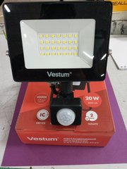 Прожектор LED Vestum 20W 20000 Lm 1-VS-3010 з датчиком руху