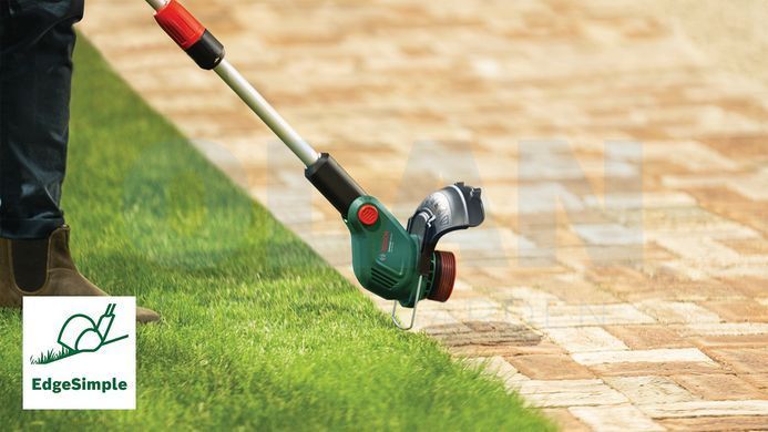 Тример акумуляторний BOSCH  UniversalGrassCut 18V-26-500