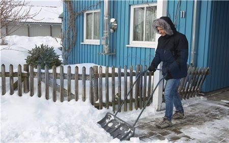 Скрепер для прибирання снігу GARDENA ClassicLine 17560-30.000.00